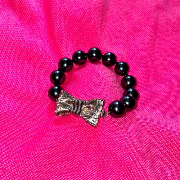 kate spade Jewelry - Kate spade all wrapped up bow pearl bracelet